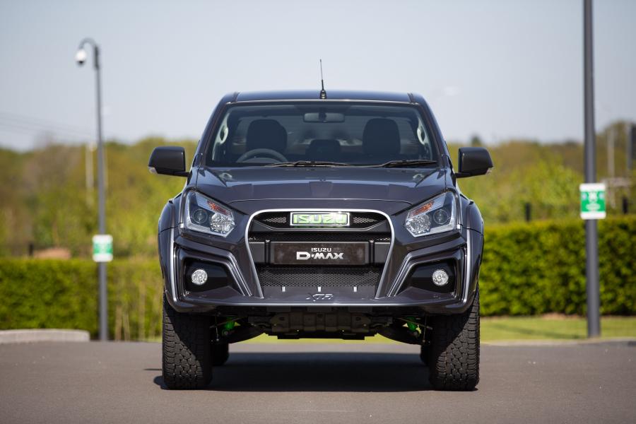  Isuzu D-Max XTR Colour Edition 2020 года  (UK) (фото 5 из 23)